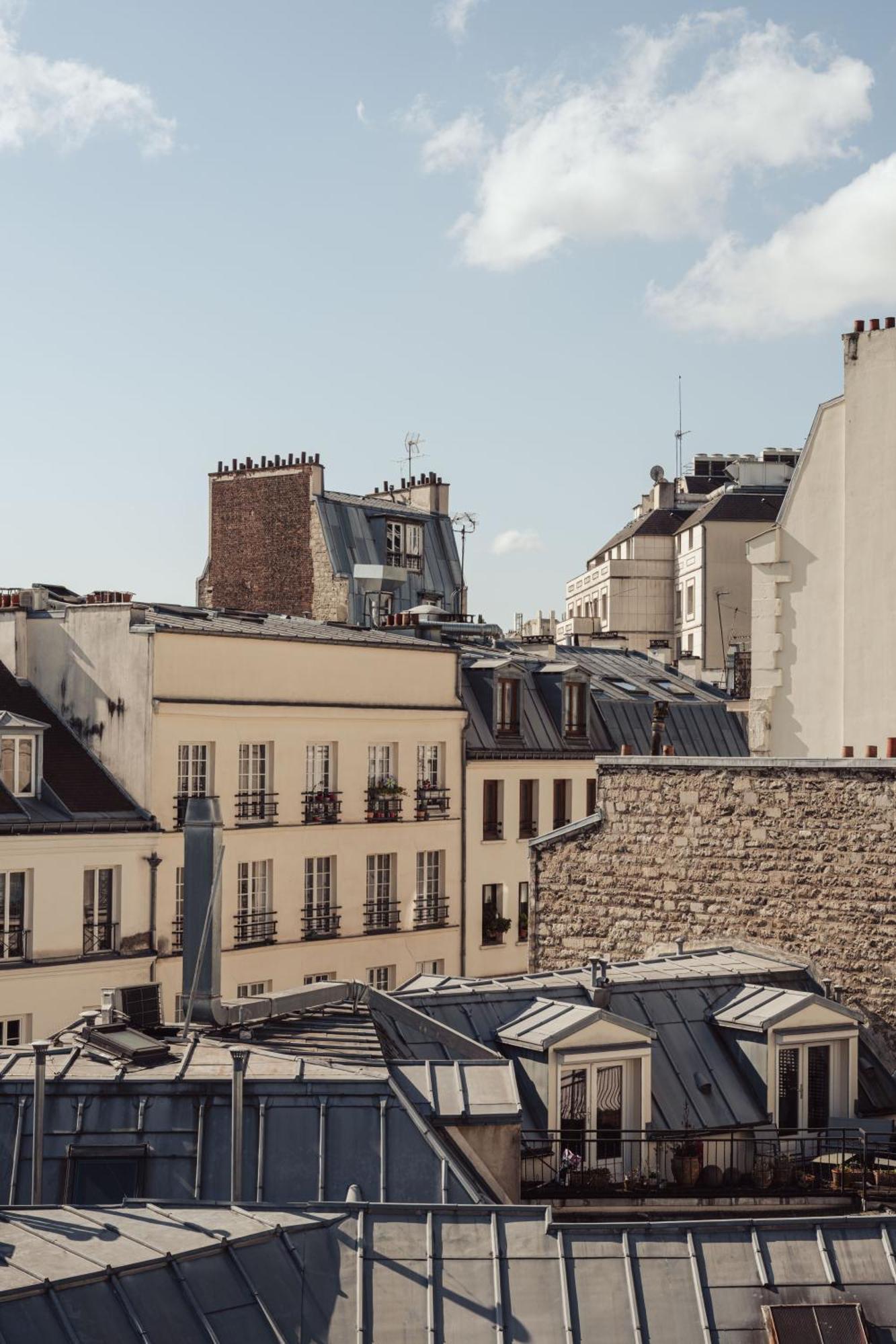 De La Gaîté Hotel Paris