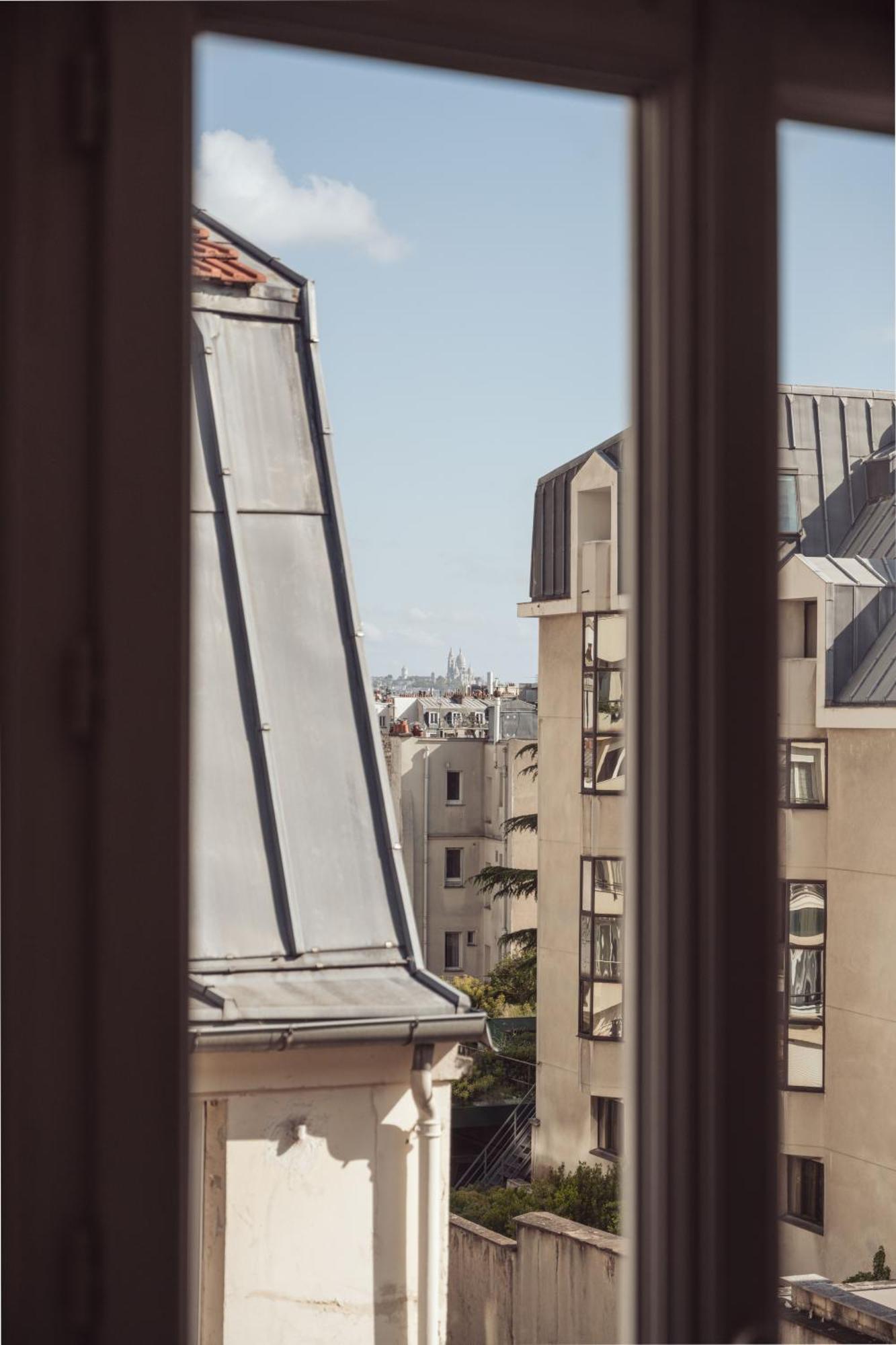 Hotel De La Gaite Paris