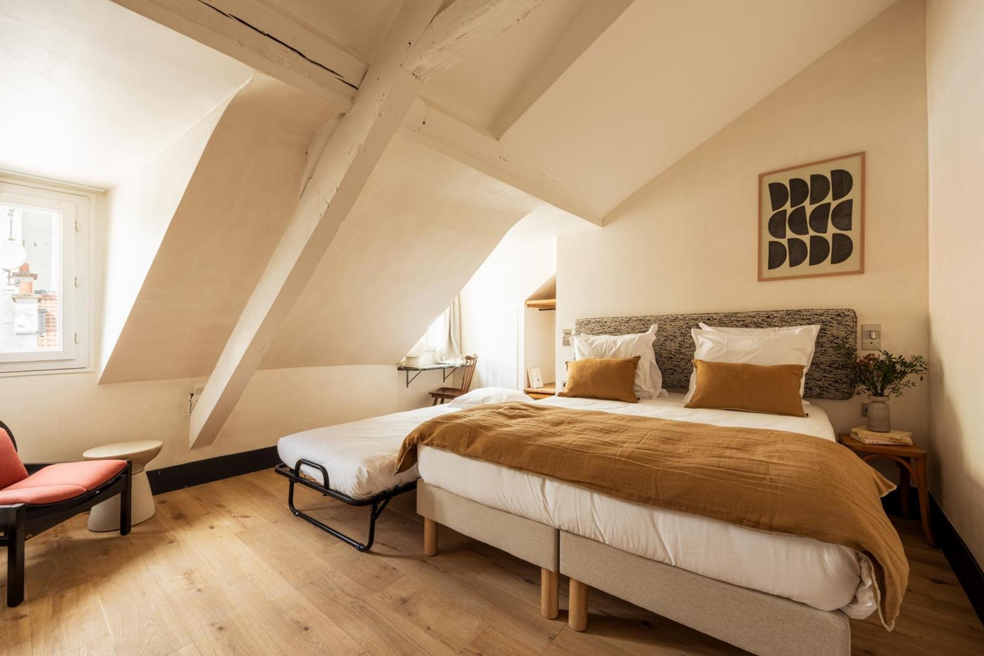 De La Gaîté Hotel Paris
