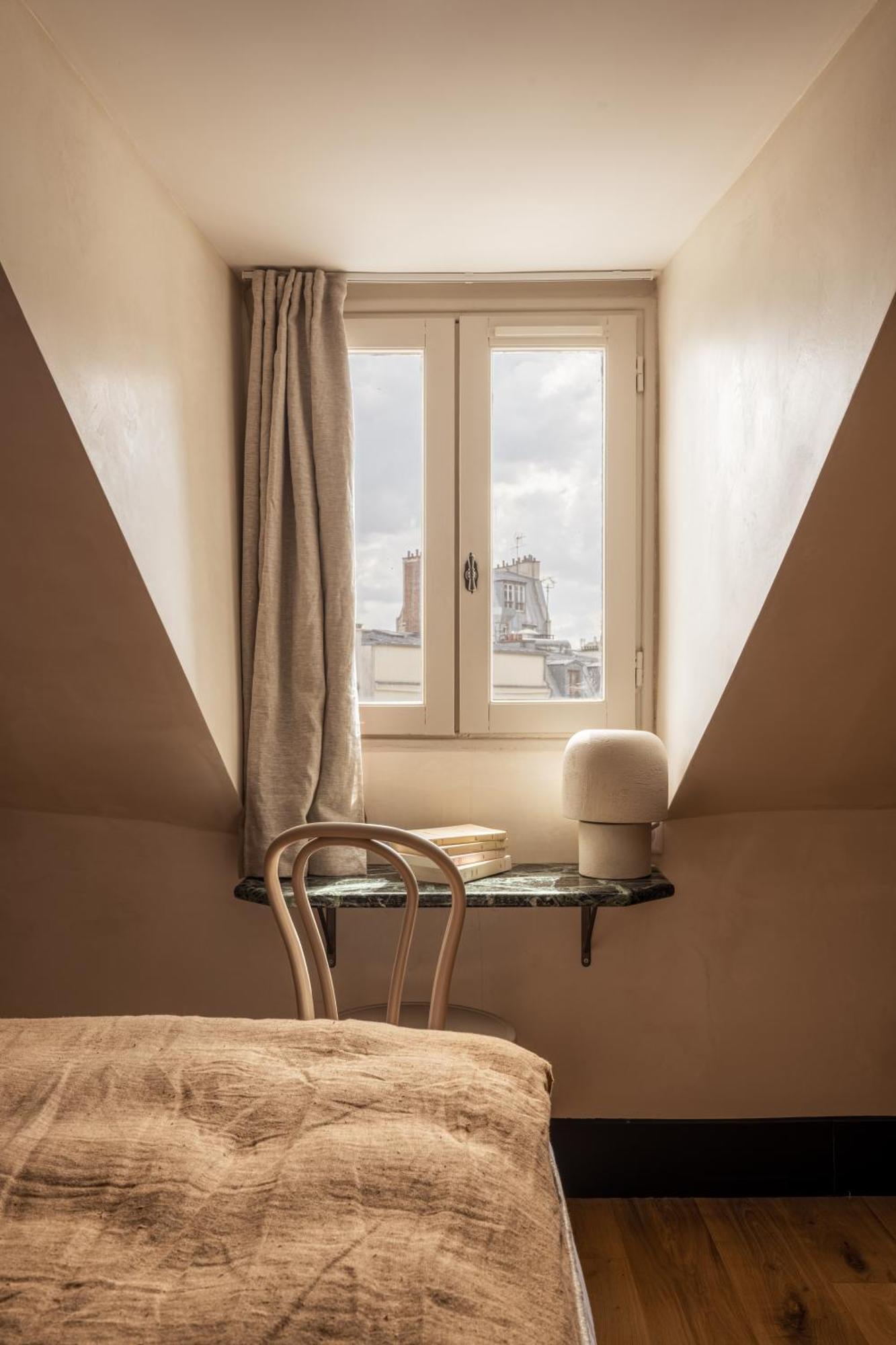 De La Gaîté Hotel Paris